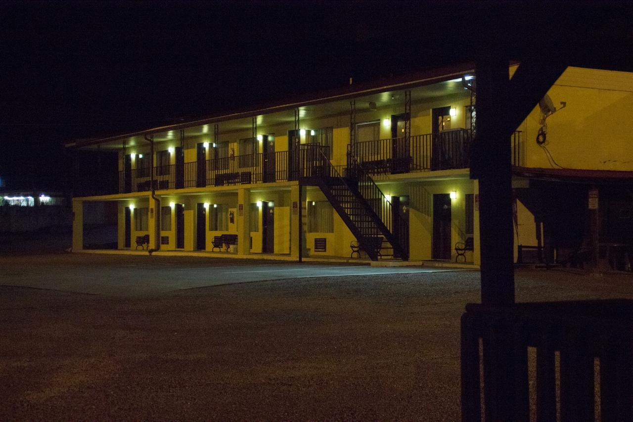 Tazewell Motor Lodge Exterior photo